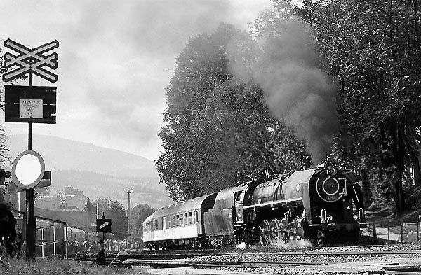 Eisenbahnen im Altvatergebirge, CD Strecke 292 Sumperk Jesenik Krnov
